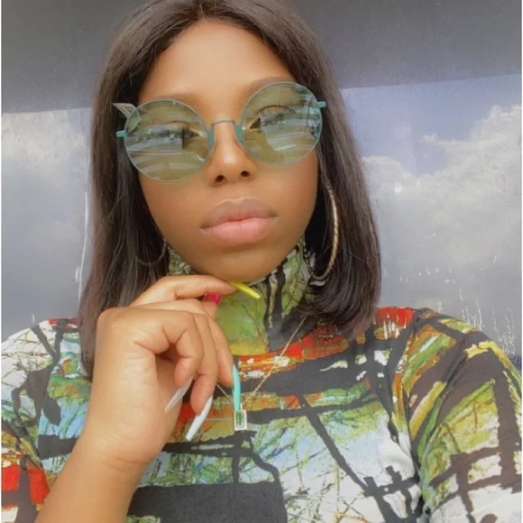 Fendi | Accessories | Fendi New Green Round Authentic  display picture 2